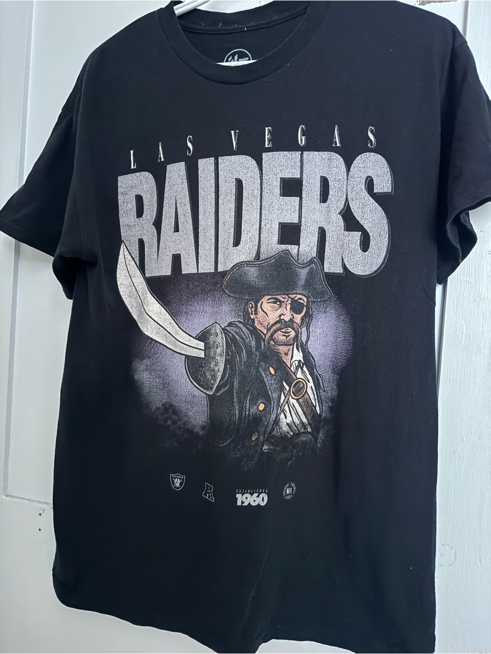 Las Vegas Raiders Black Graphic Crew Tee